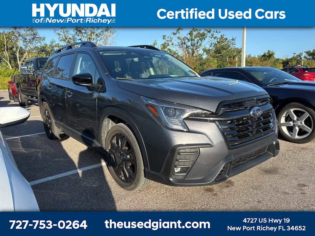 Used 2024 Subaru Ascent Onyx Edition Limited image 4