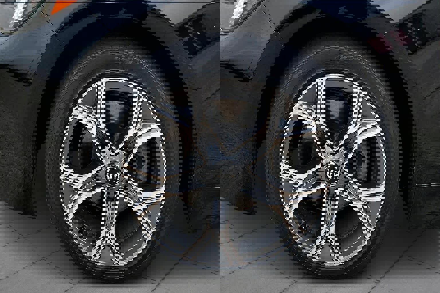 Used 2020 Kia Stinger GT-Line image 10