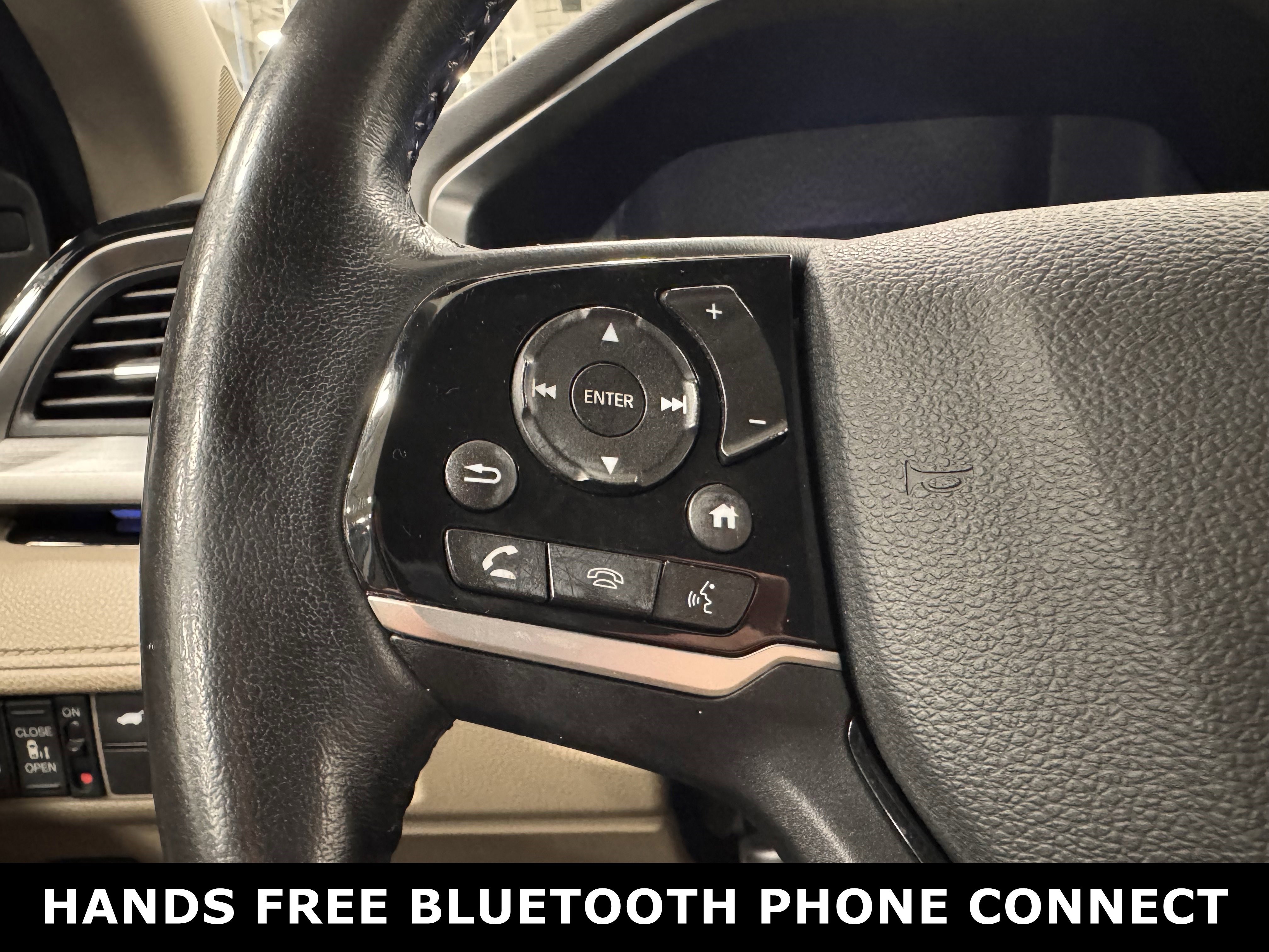 Used 2018 Honda Odyssey Elite image 13