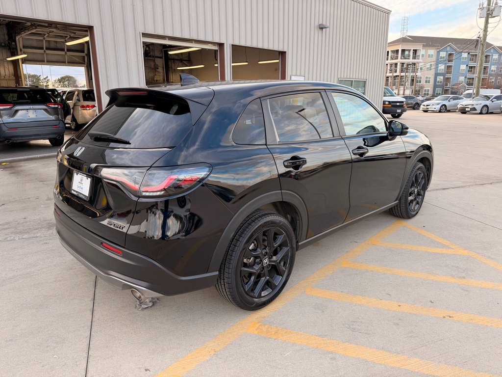 Certified 2024 Honda HR-V Sport image 8