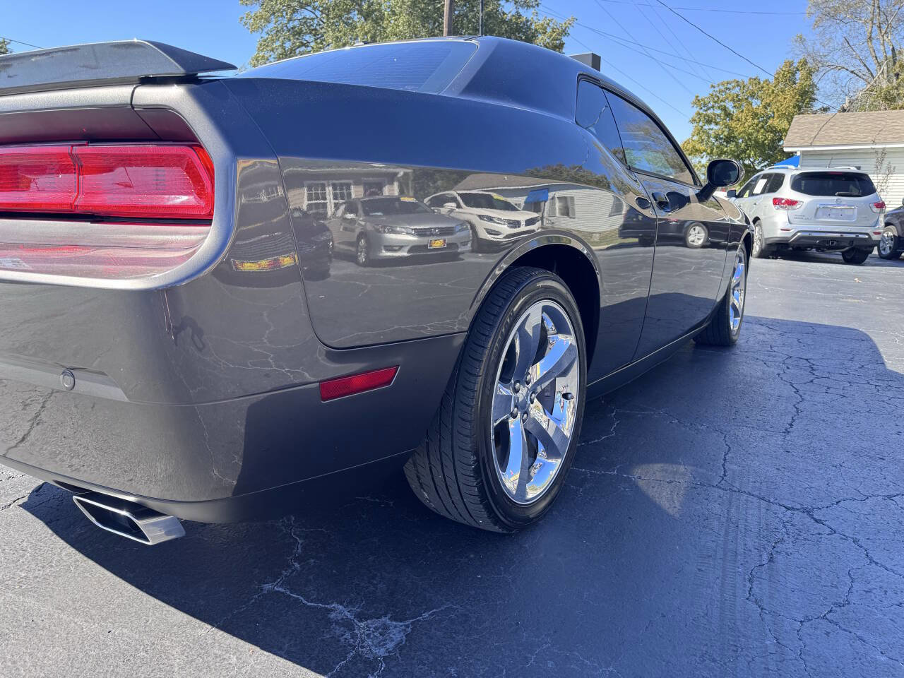 Used 2013 Dodge Challenger R/T Plus image 19