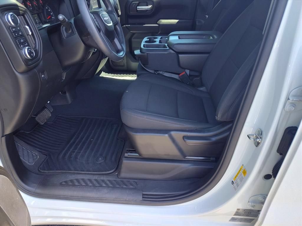 Used 2023 GMC Sierra 1500 Pro w/ Graphite Edition AWD/4WD image 10