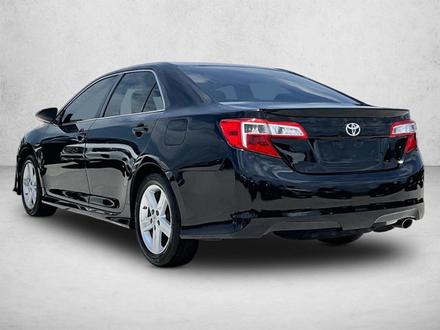 Used 2013 Toyota Camry SE FWD image 13