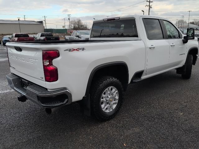 Used 2022 Chevrolet Silverado 2500 LT w/ Convenience Package image 6