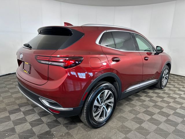 Used 2022 Buick Envision Essence w/ Safety Package image 3