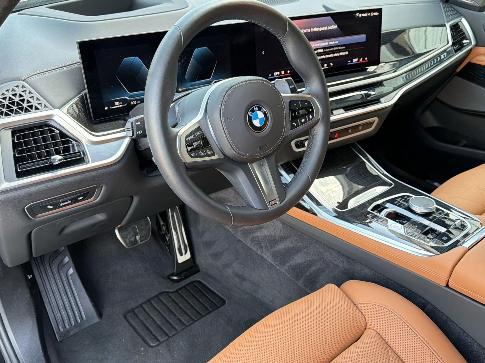 Used 2026 BMW X7 xDrive40i w/ M Sport Package AWD/4WD image 4