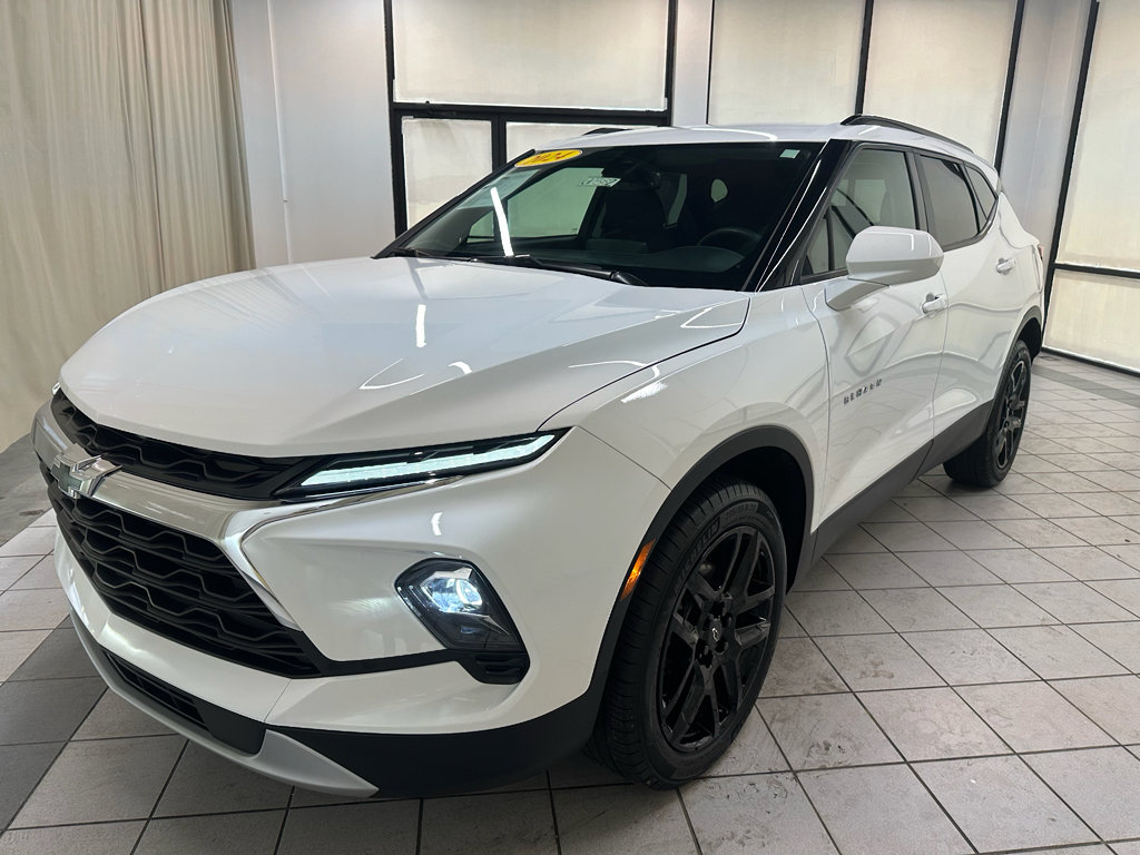 Used 2024 Chevrolet Blazer LT w/ Convenience Package AWD/4WD image 14