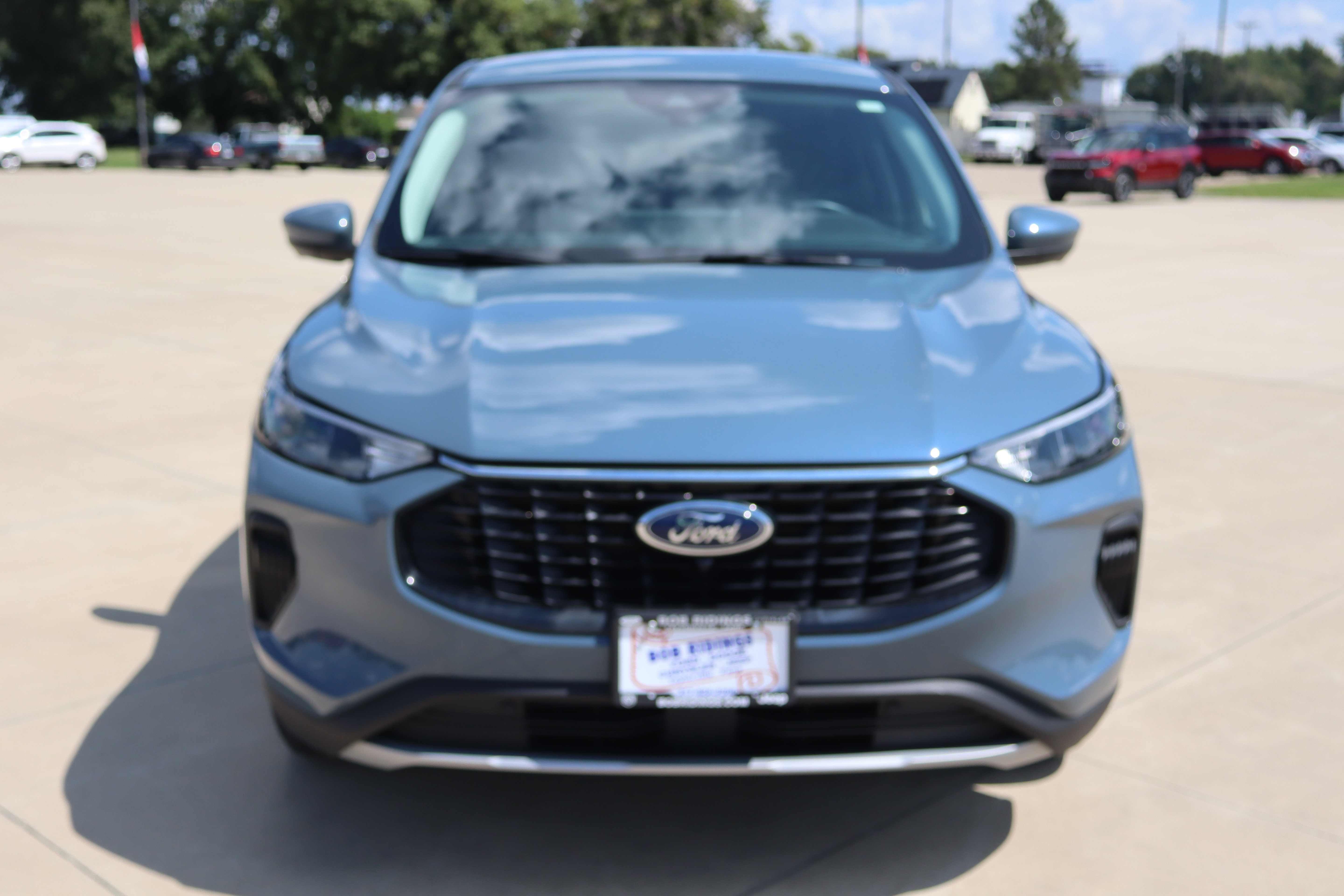 Used 2024 Ford Escape Active w/ Tech Pack #2 AWD/4WD image 2