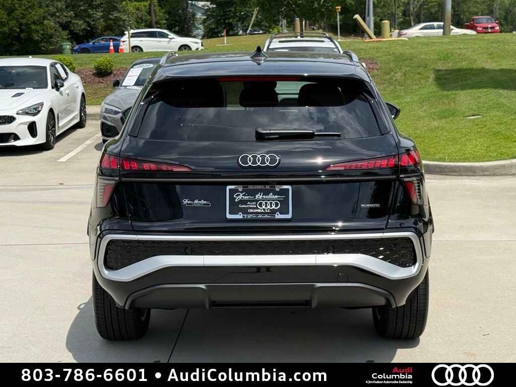 New 2026 Audi Q3 quattro 2.0T AWD/4WD image 13