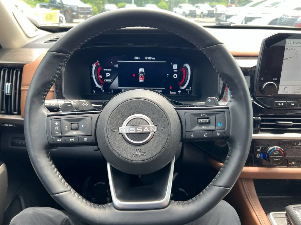 Certified 2024 Nissan Pathfinder Platinum w/ Lighting Package (N93) AWD/4WD image 34