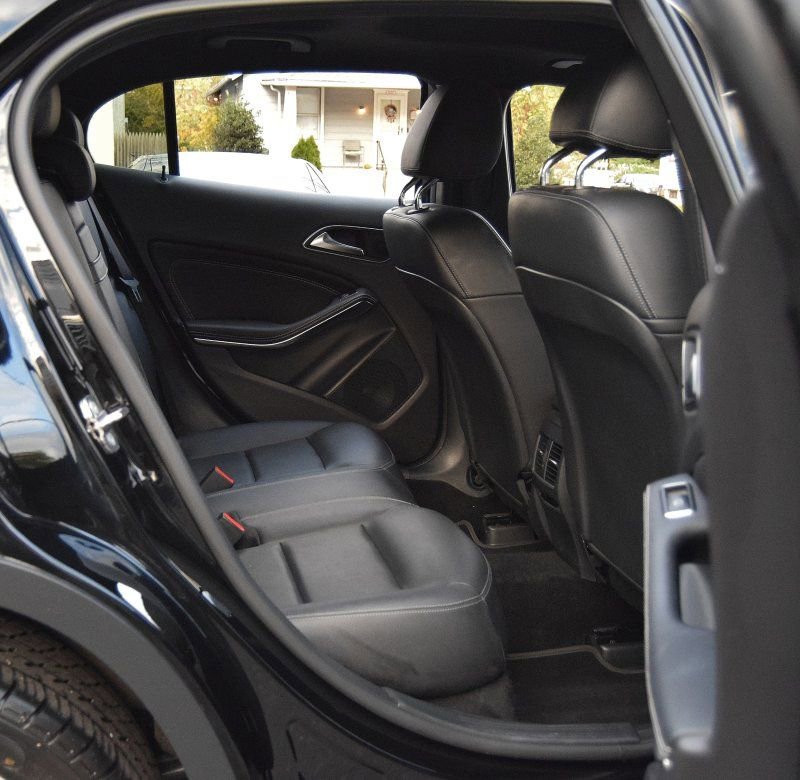 Used 2020 Mercedes-Benz GLA 250 4MATIC image 30