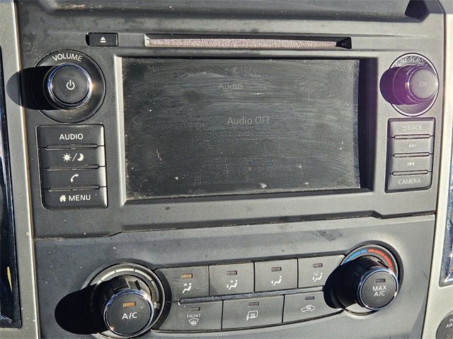 Used 2019 Nissan Titan SV image 24