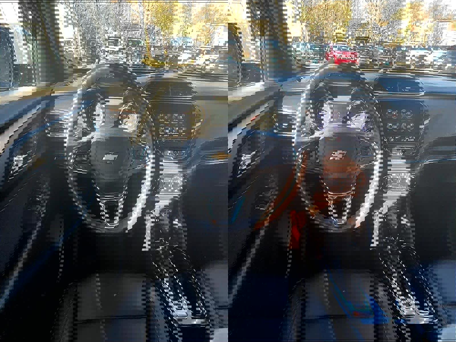 Used 2022 Chevrolet TrailBlazer ACTIV w/ Technology Package AWD/4WD image 17