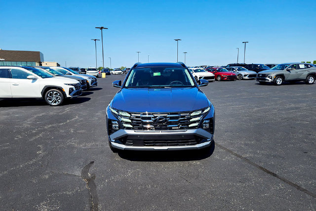New 2026 Hyundai Tucson Limited AWD/4WD image 2