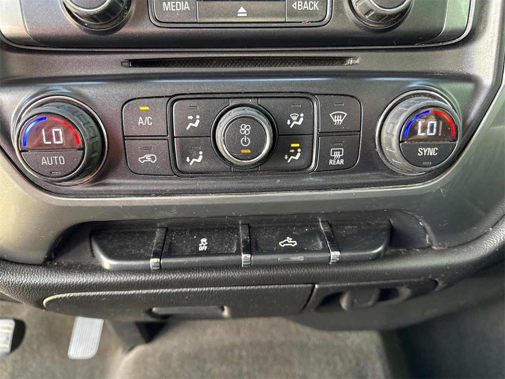 Used 2015 Chevrolet Silverado 1500 LT w/ LT Convenience Package image 20