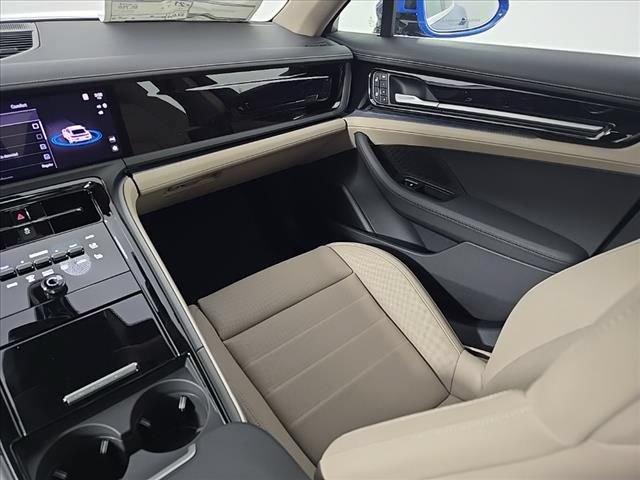 Used 2025 Porsche Panamera 4 AWD/4WD image 25