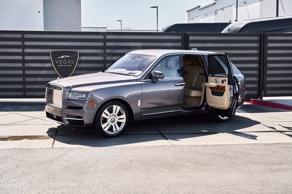 Used 2020 Rolls-Royce Cullinan AWD/4WD image 5