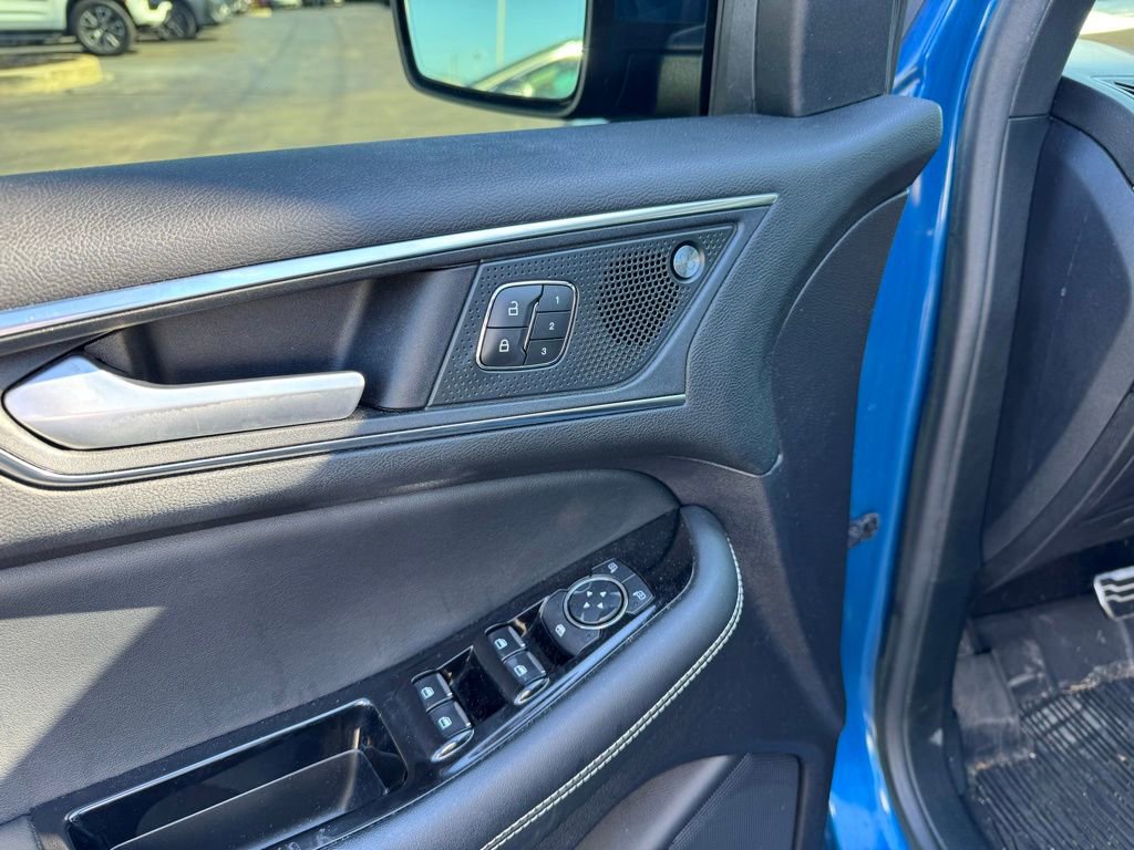 Used 2020 Ford Edge ST w/ Equipment Group 401A image 17