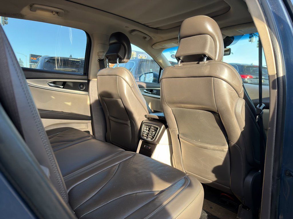 Used 2019 Lincoln Nautilus Reserve image 15