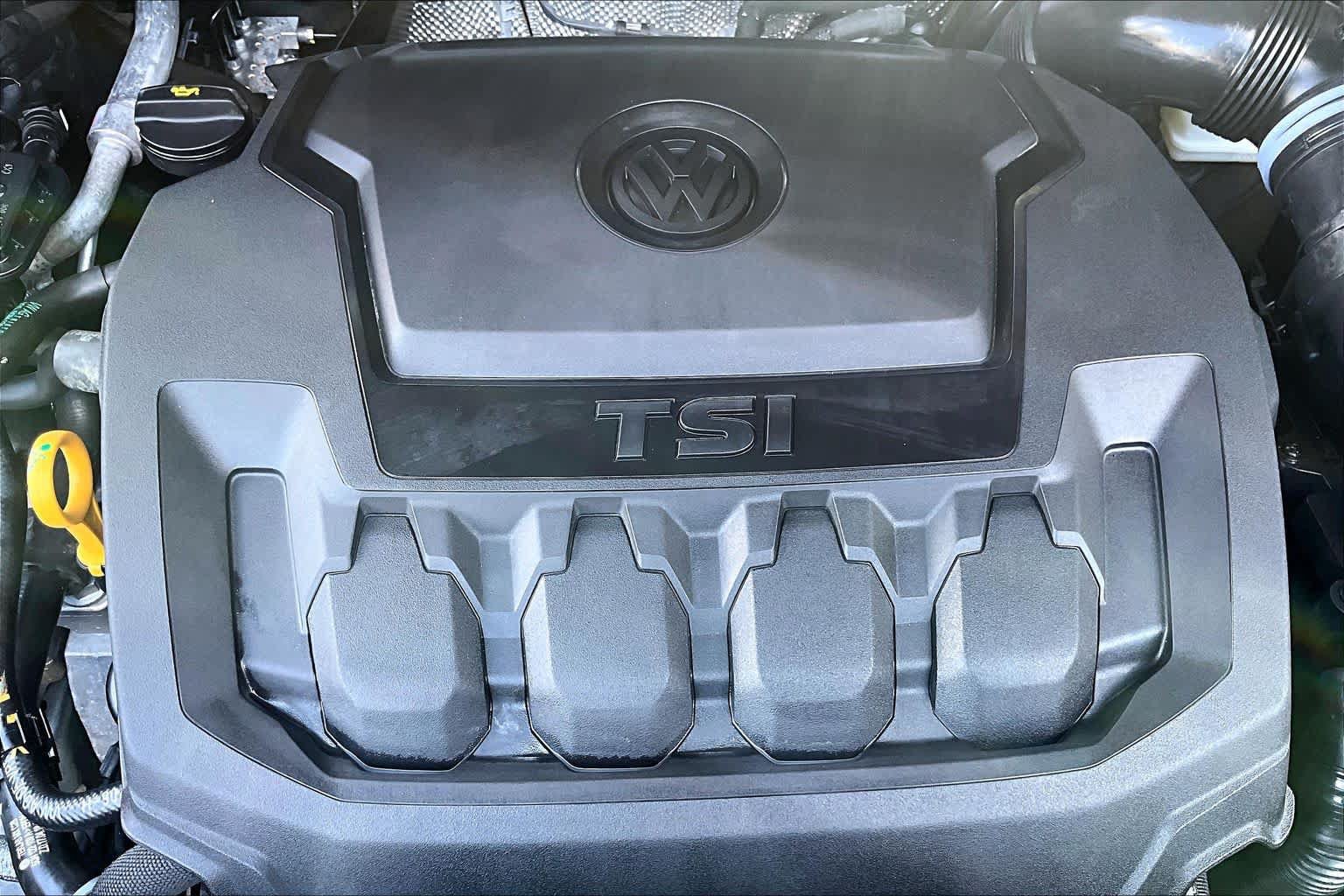 Used 2024 Volkswagen Tiguan SE FWD image 31