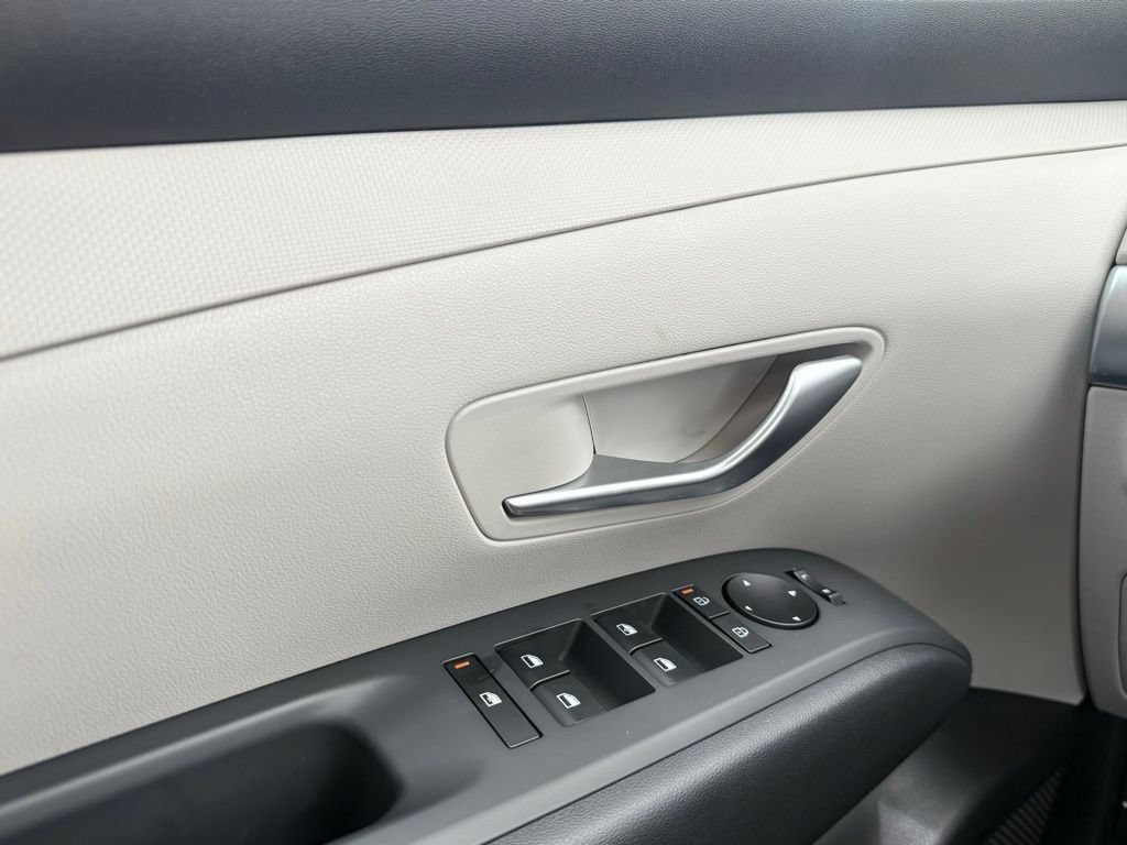 New 2026 Hyundai Tucson SE FWD image 11