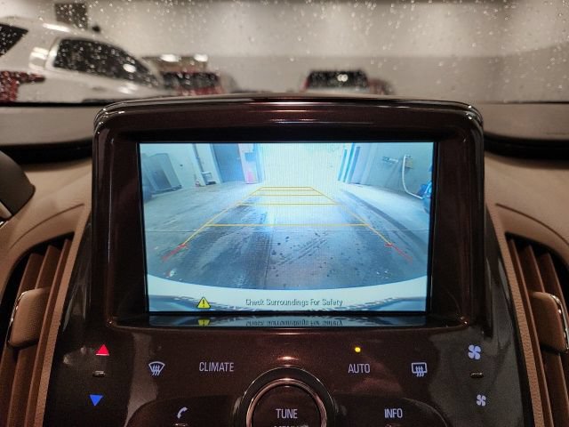 Used 2015 Chevrolet Volt Premium w/ Premium Trim Package FWD image 16