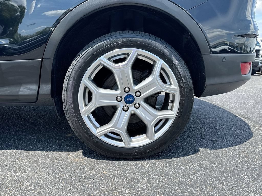 Used 2019 Ford Escape Titanium AWD/4WD image 27