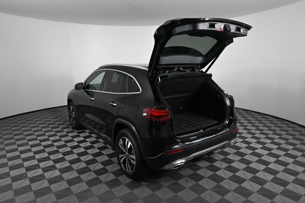 Certified 2026 Mercedes-Benz GLA 250 image 31