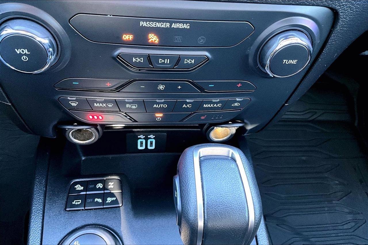 Used 2022 Ford Ranger Lariat w/ Tremor Off-Road Package image 18