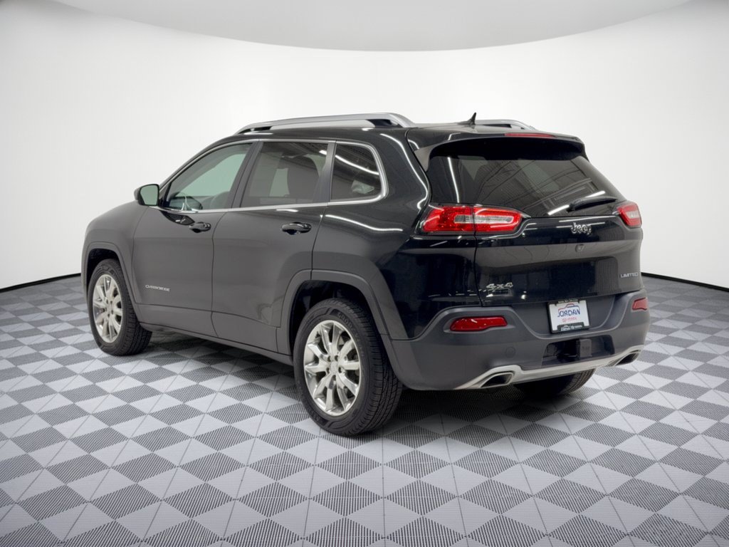 Used 2015 Jeep Cherokee Limited w/ Trailer Tow Group AWD/4WD image 3