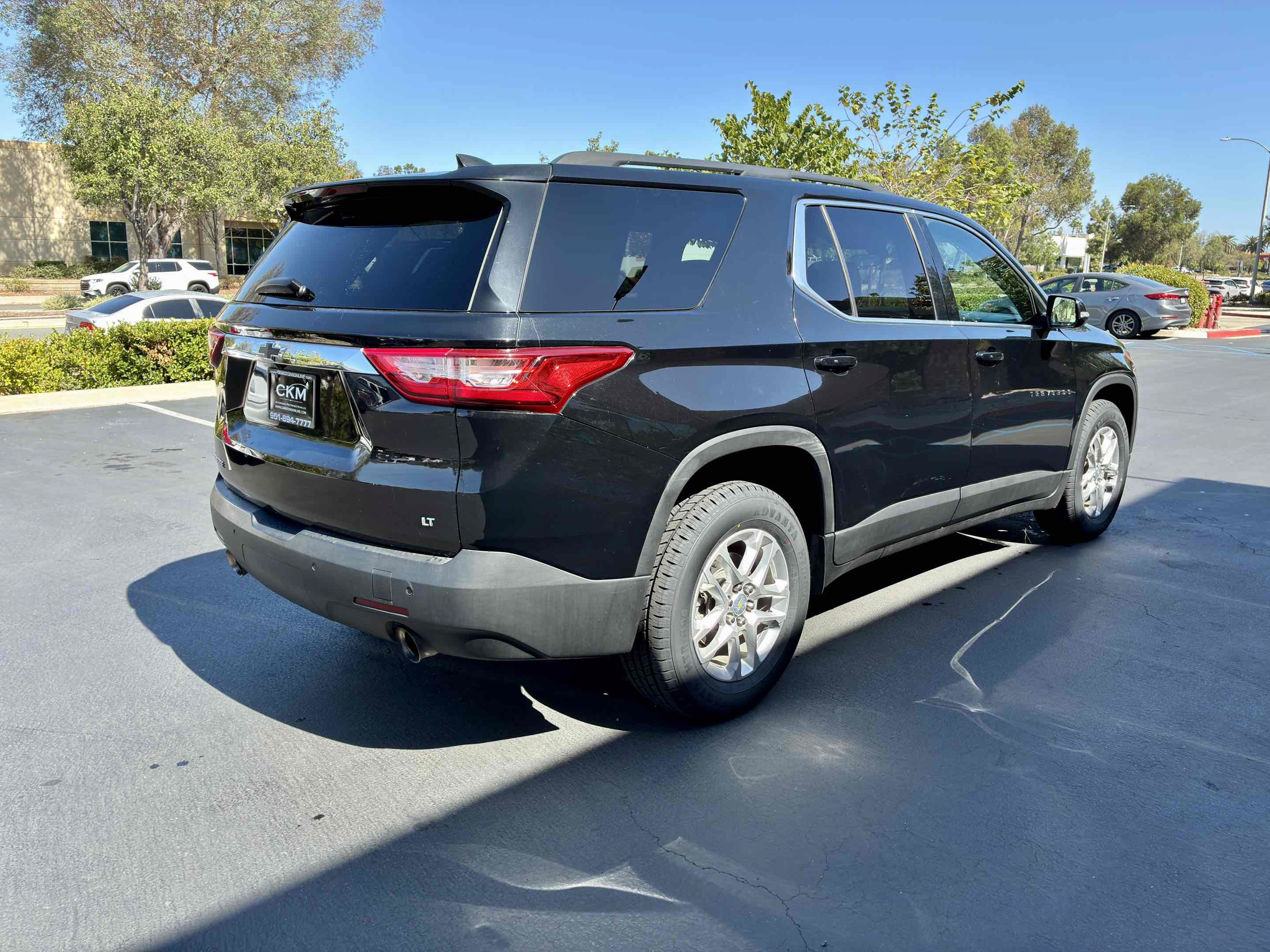 Used 2020 Chevrolet Traverse LT FWD image 8