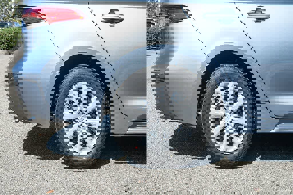 New 2026 Toyota Corolla LE image 10