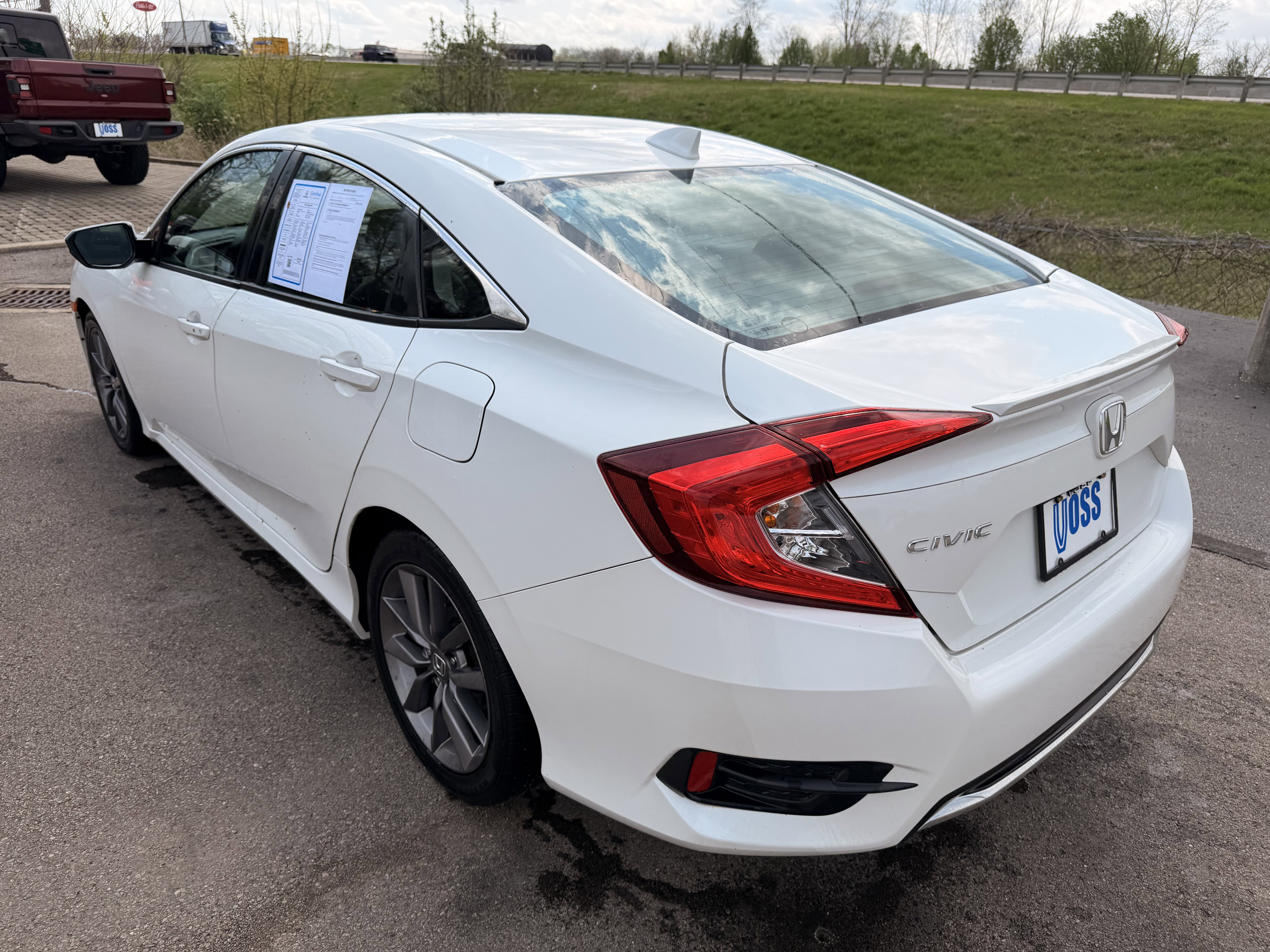 Used 2021 Honda Civic EX-L image 5