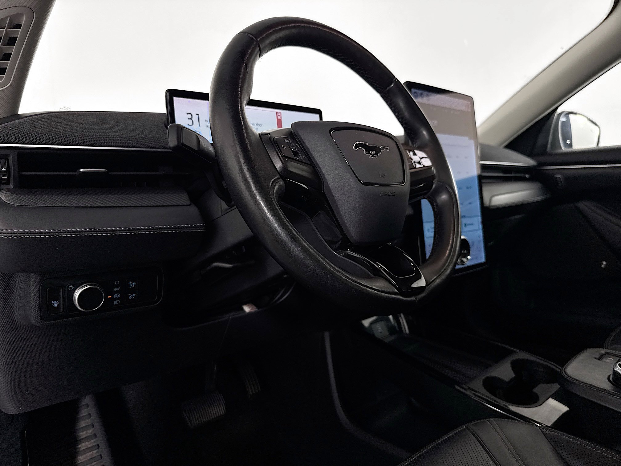 Used 2021 Ford Mustang Mach-E Premium image 22