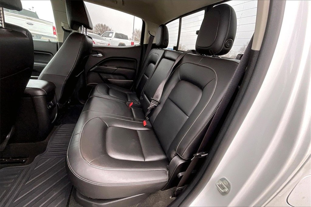 Used 2015 GMC Canyon SLT image 25