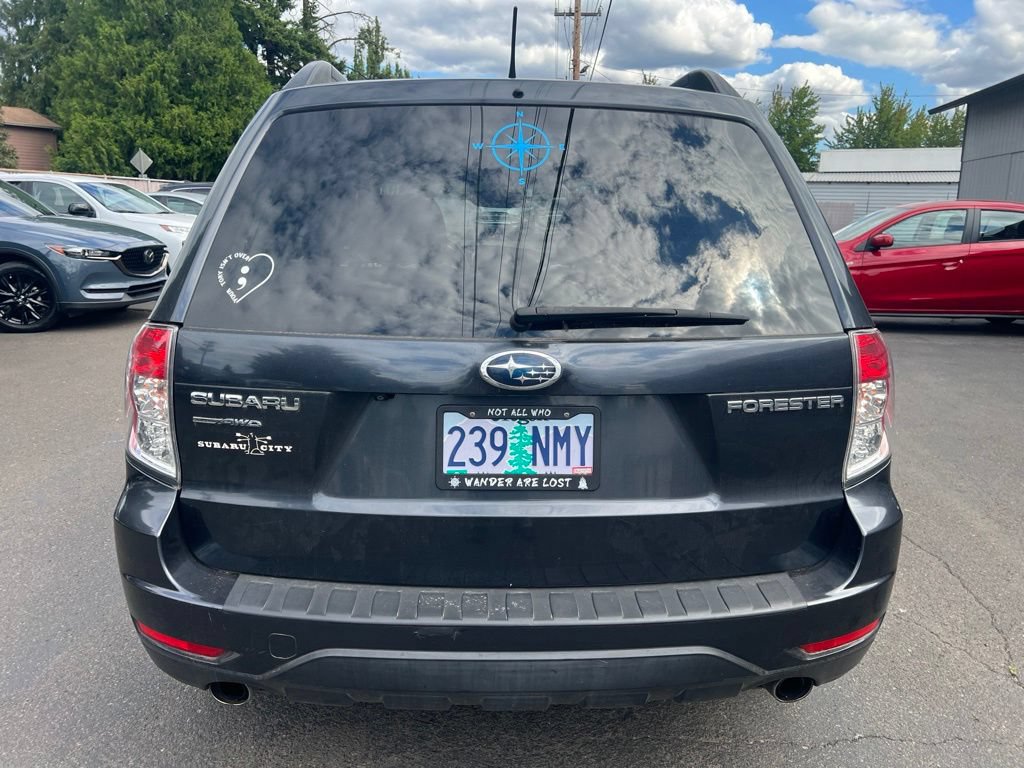 Used 2012 Subaru Forester 2.5X Limited AWD/4WD image 6