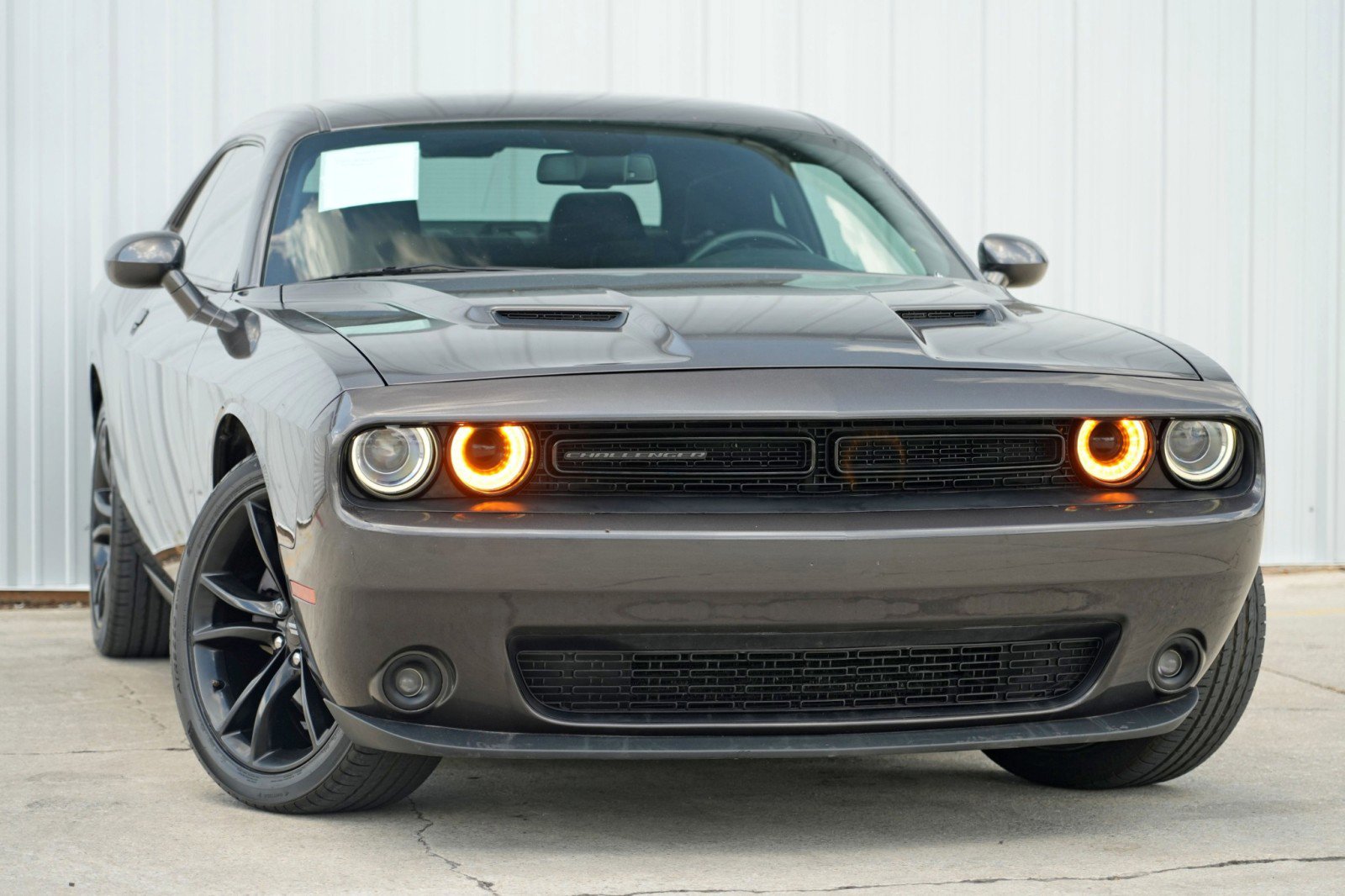 Used 2018 Dodge Challenger SXT w/ Blacktop Package image 2