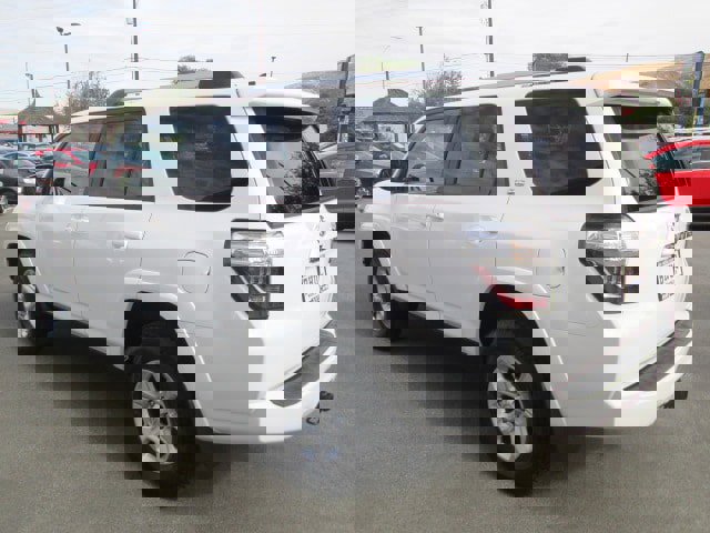 Used 2024 Toyota 4Runner SR5 image 4