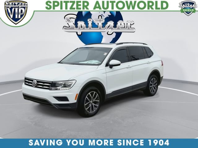 Used 2019 Volkswagen Tiguan SE w/ Panoramic Sunroof Package image 5