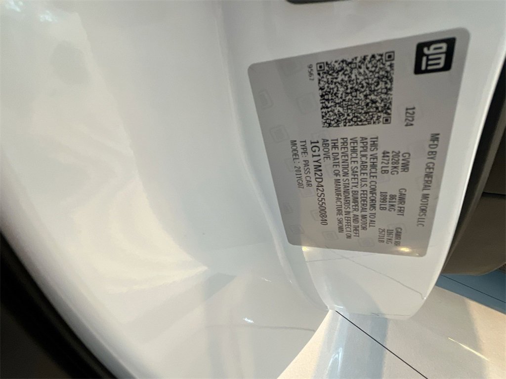 New 2025 Chevrolet Corvette E-Ray image 35