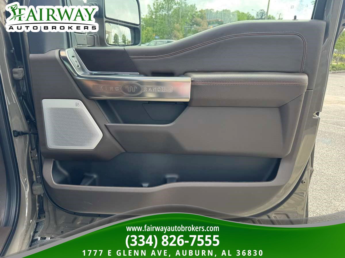 Used 2026 Ford F350 King Ranch w/ Tremor Off-Road Package AWD/4WD image 31