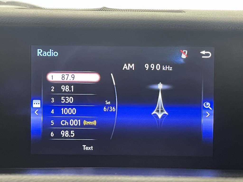 Used 2016 Lexus IS 300 AWD image 18