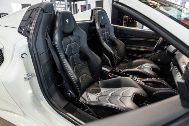 Used 2018 Ferrari 488 Spider RWD image 45