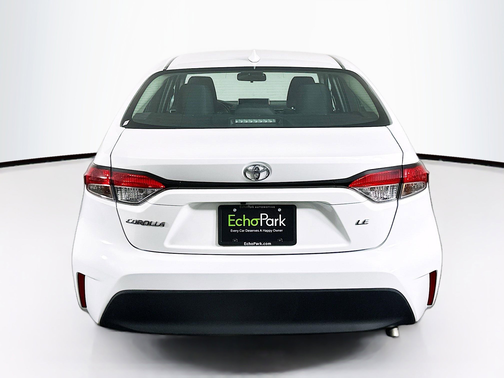 Used 2024 Toyota Corolla LE image 7