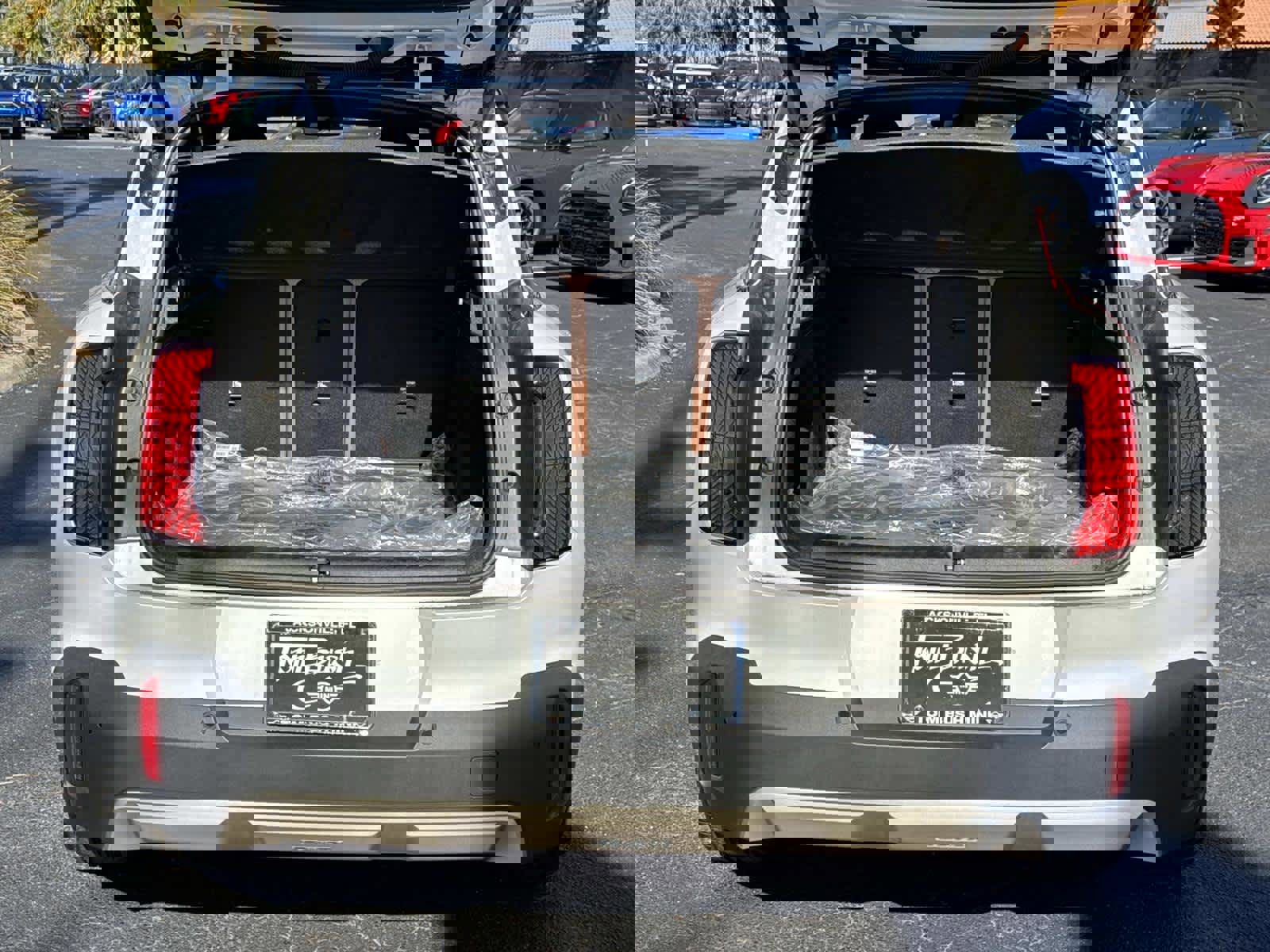 Used 2025 MINI Cooper Countryman S w/ Comfort Package Max image 11