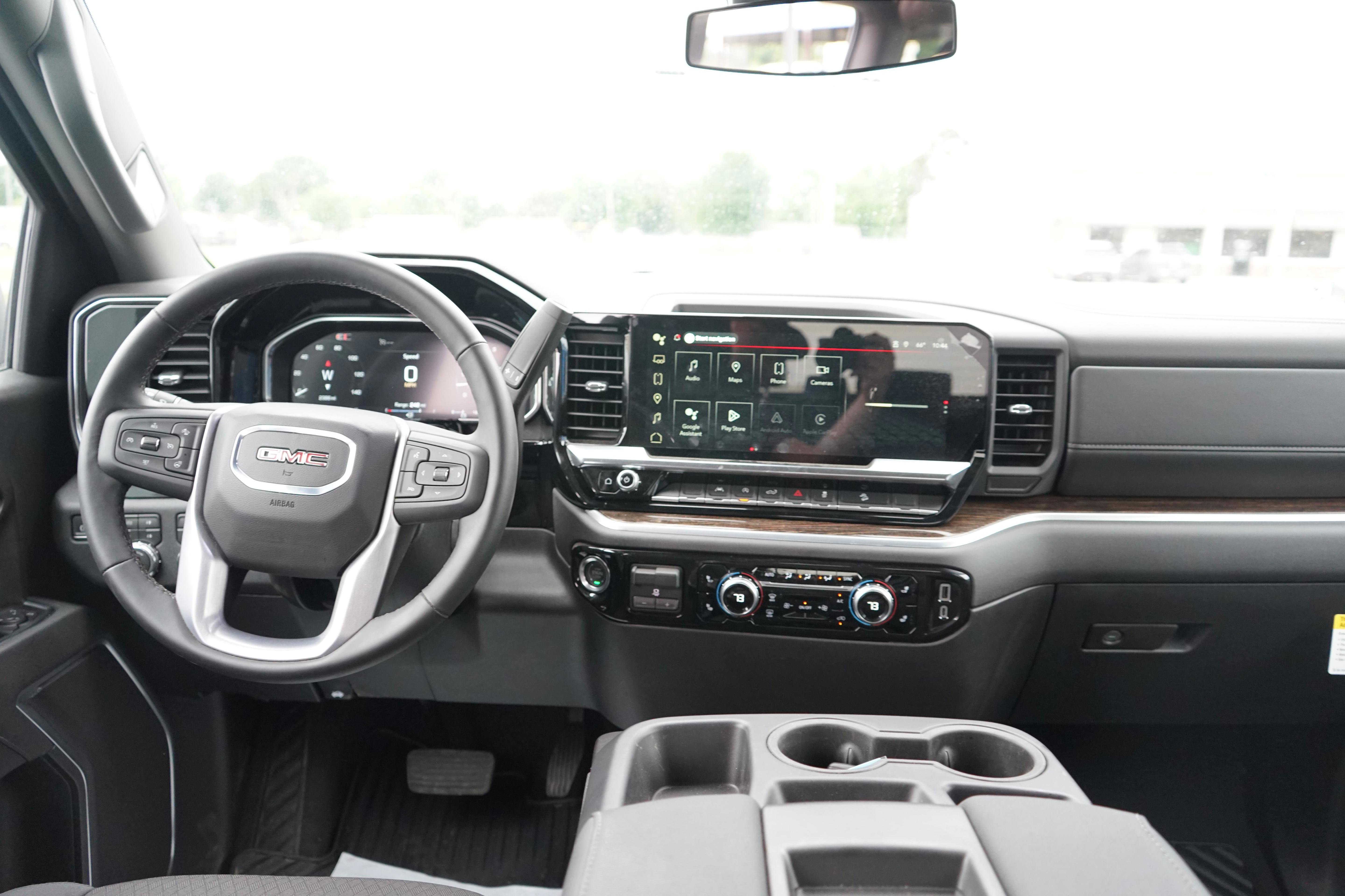 New 2026 GMC Sierra 1500 Elevation w/ X31 Off-Road Package AWD/4WD image 21