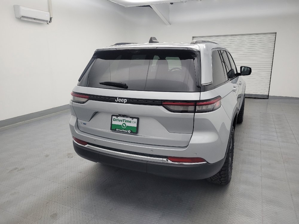 Used 2022 Jeep Grand Cherokee Limited 4xe w/ Luxury Tech Group II AWD/4WD image 7