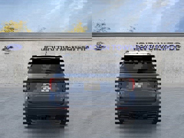 New 2026 Ford Explorer ST-Line w/ ST-Line Street Pack image 5