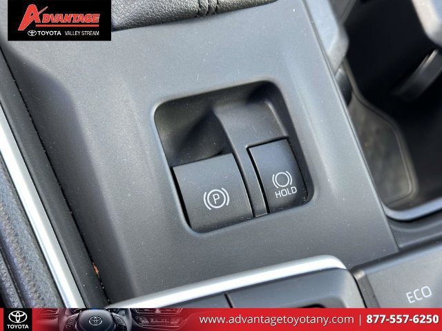 Certified 2025 Toyota Grand Highlander AWD image 37