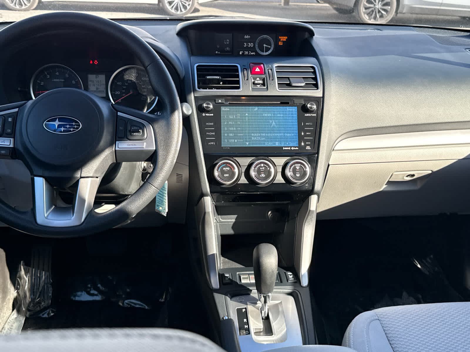 Used 2018 Subaru Forester 2.5i Premium w/ All-Weather Package AWD/4WD image 11